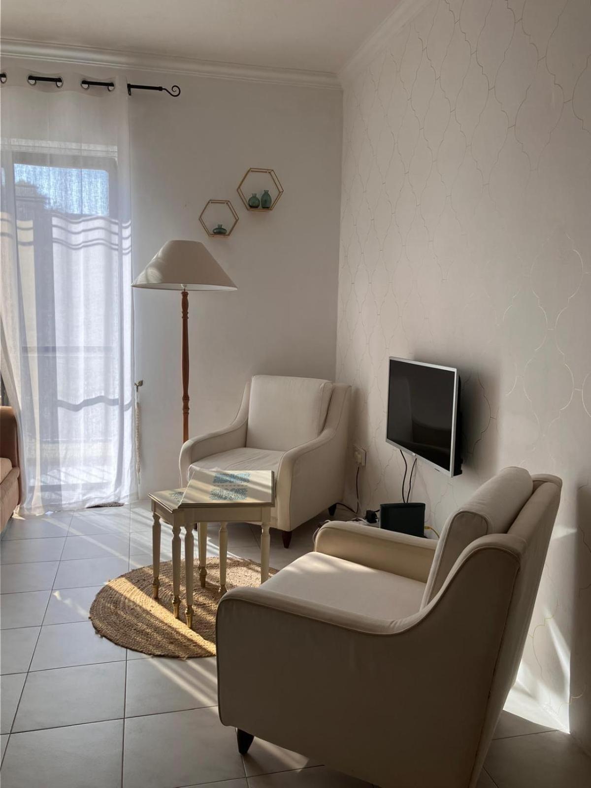 Cosy And Peaceful Seaside Vintage-style Apartment Naxxar